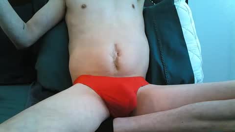 Snapshot of pale_atom chatting on 12.30.24 Atom online show from 12.30.24