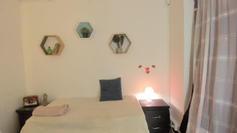 Paloma  online show from 04.06.26