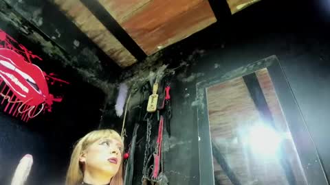 Paloma online show from 03.11.25