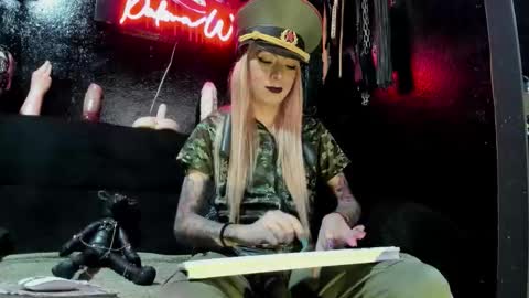 Paloma online show from 10.24.25