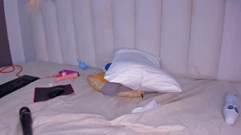 Snapshot of pamela_78_ chatting on 02.11.26 pamela online show from 02.11.26