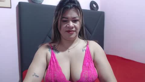 pamela_echeverria online show from 09.13.25