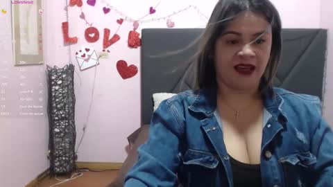 Snapshot of pamela_echeverria chatting on 03.21.26 pamela_echeverria online show from 03.21.26