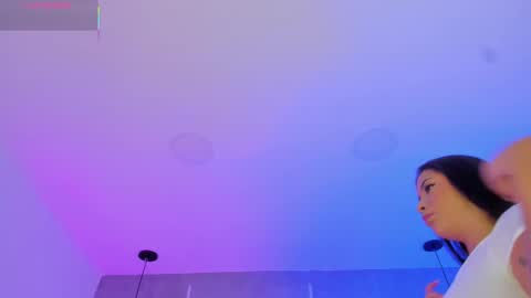 Manuela online show from 09.09.25