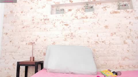 Snapshot of pamela_west chatting on 01.13.25 Pamela West online show from 01.13.25