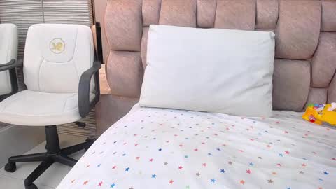 Snapshot of pamela_west chatting on 02.23.25 Pamela West online show from 02.23.25