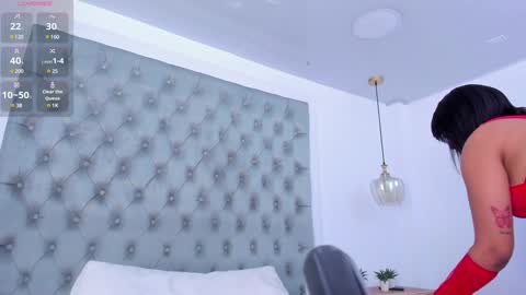 Snapshot of pamela_west chatting on 02.26.25 Pamela West online show from 02.26.25