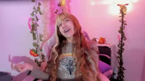 Snapshot of pamelajhonsom chatting on 06.28.26 pamelajhonsom online show from 06.28.26