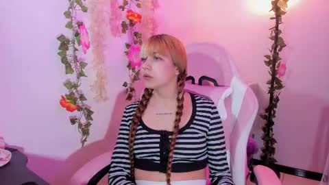 Snapshot of pamelajhonsom chatting on 06.30.26 pamelajhonsom online show from 06.30.26
