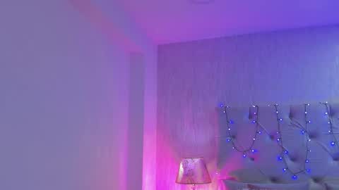 TELL ME PAMELLA AND GIVE ME A GOOD GRADE ITS IMPORTANT online show from 10.14.25