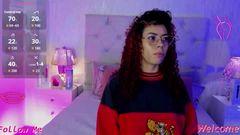 Snapshot of pamelamiler_ chatting on 03.03.26 TELL ME PAMELLA AND GIVE ME A GOOD GRADE ITS IMPORTANT online show from 03.03.26