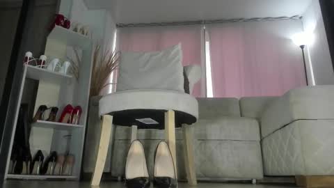 pamelasmith128858 online show from 01.13.26