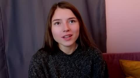 Snapshot of pamilarakestraw chatting on 10.14.25 daniella online show from 10.14.25