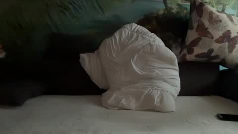 Snapshot of pan0069 chatting on 12.07.24 Porn online show from 12.07.24