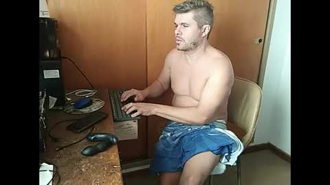 Pancho Madrid online show from 04.10.26