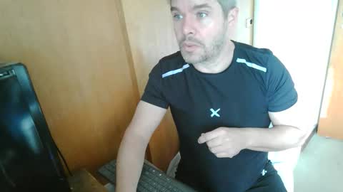 Snapshot of panchomadrid chatting on 04.28.26 Pancho Madrid online show from 04.28.26