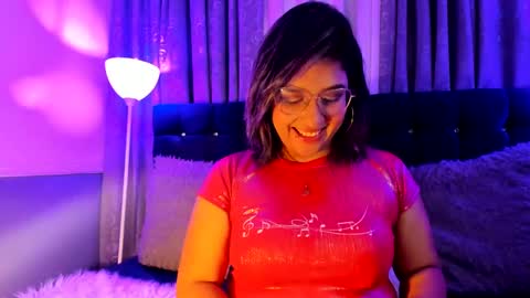 Snapshot of pandoracherry chatting on 01.10.25 Pandora online show from 01.10.25