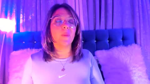 Snapshot of pandoracherry chatting on 01.27.25 Pandora online show from 01.27.25