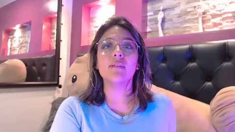 Snapshot of pandoracherry chatting on 02.07.25 Pandora online show from 02.07.25