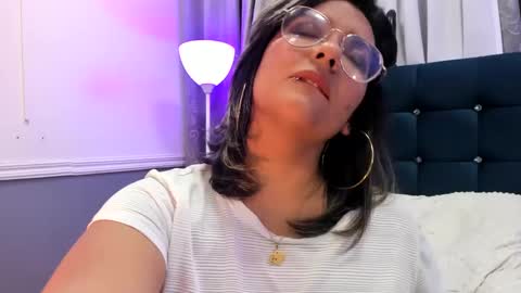 Snapshot of pandoracherry chatting on 02.23.25 Pandora online show from 02.23.25