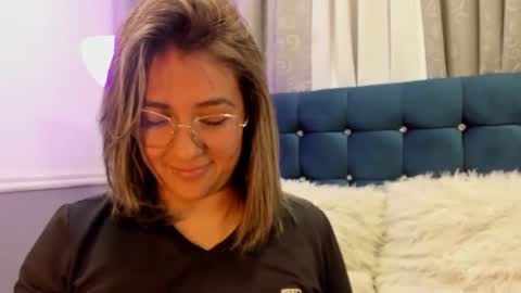 Snapshot of pandoracherry chatting on 02.27.25 Pandora online show from 02.27.25