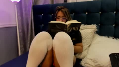 Snapshot of pandoracherry chatting on 02.27.25 Pandora online show from 02.27.25