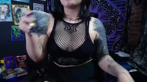       online show from 11.26.25