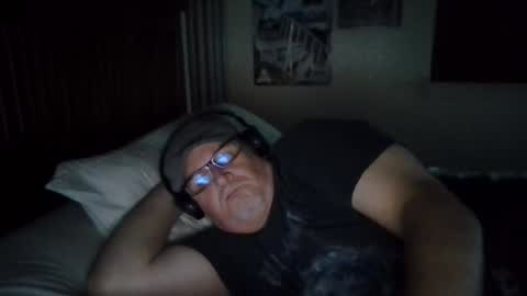 panos online show from 04.15.26