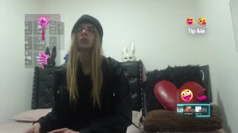 Snapshot of pantera_white chatting on 07.13.26 pantera_white online show from 07.13.26