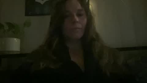 Snapshot of pantiesofthefae chatting on 05.18.26 Pantiesofthefae online show from 05.18.26