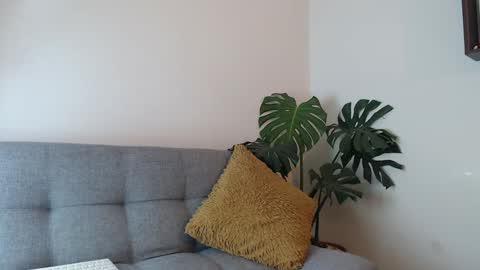 pantyhose_xxx_ online show from 12.29.24