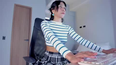 Snapshot of pao_thebigclit chatting on 02.22.25 Paolita online show from 02.22.25