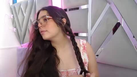 Paola Lyon online show from 01.17.25