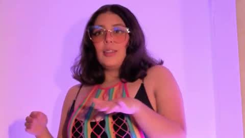 Paola Lyon online show from 03.03.26