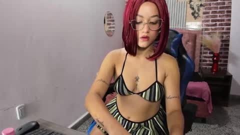 Paola  online show from 02.05.26