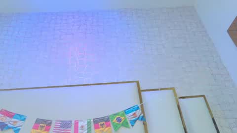Snapshot of paolaa_rodriguez chatting on 06.25.26 Paola online show from 06.25.26