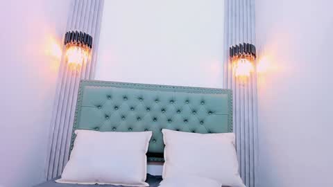    online show from 01.28.25