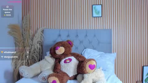 paola online show from 03.13.26