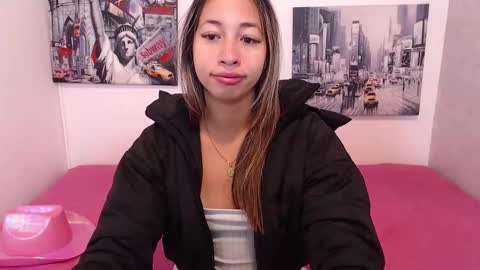 Snapshot of paolabotero chatting on 01.10.26 Paola online show from 01.10.26