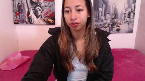 Snapshot of paolabotero chatting on 05.04.26 Paola online show from 05.04.26