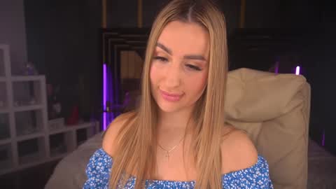 Lia online show from 02.01.25