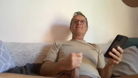 papa_show online show from 11.04.25