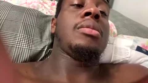 Snapshot of papabearbbc chatting on 11.14.25 papabearbbc online show from 11.14.25