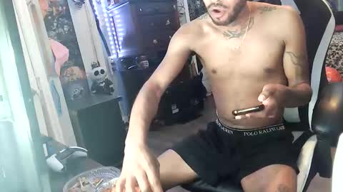 papian0 online show from 11.25.25