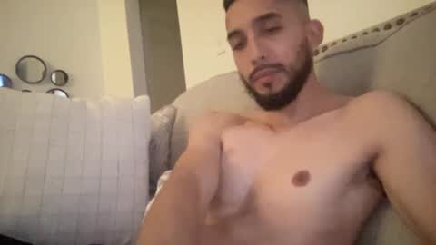 papicubano_guapo23cm online show from 12.07.24