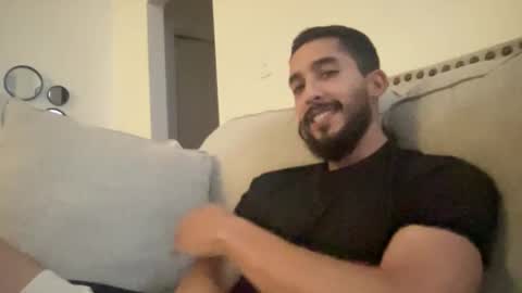 papicubano_guapo23cm online show from 10.03.25