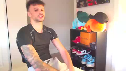  -- New Videos Down Below online show from 10.11.25