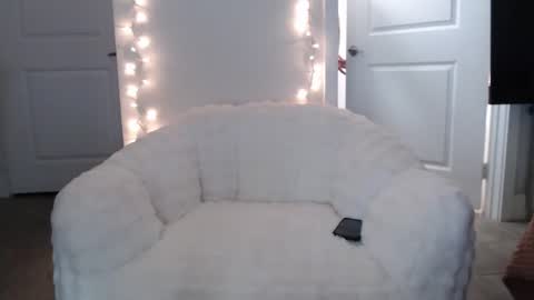  -- New Videos Down Below online show from 03.04.26