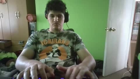 Snapshot of papitowilly999 chatting on 05.12.26 Papito online show from 05.12.26