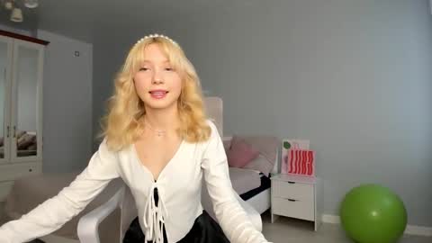 Melena online show from 11.14.25